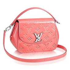 Louis Vuitton M90949 Pasadena Crossbody Bag Monogram Vernis